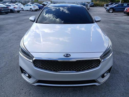 2017 Kia Cadenza Premium Sedan 4D