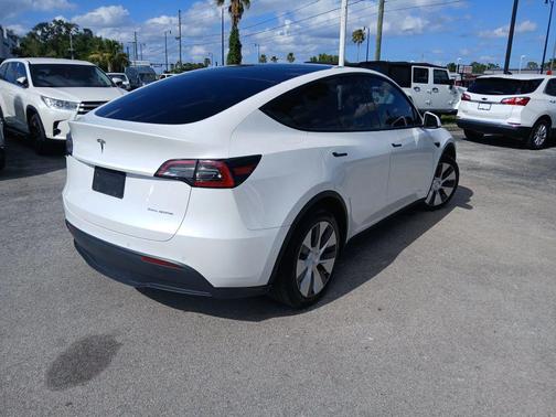 2021 Tesla Model Y Long Range Dual Motor All-Wheel Drive