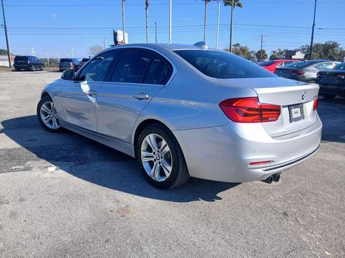 2017 BMW 330 330i Sedan 4D