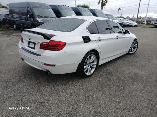 2015 BMW 535 535i Sedan 4D