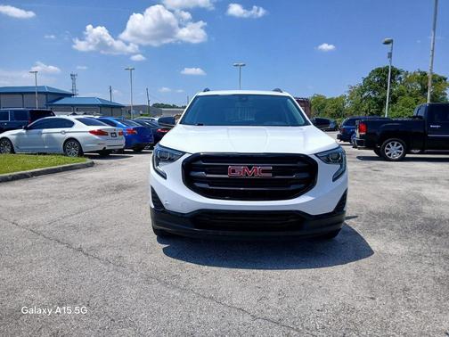 2020 GMC Terrain SLE