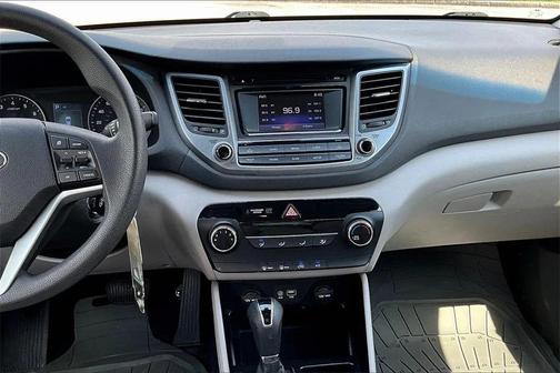 2017 Hyundai TUCSON Sport