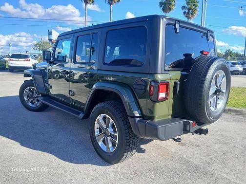 2021 Jeep Wrangler Unlimited Sahara