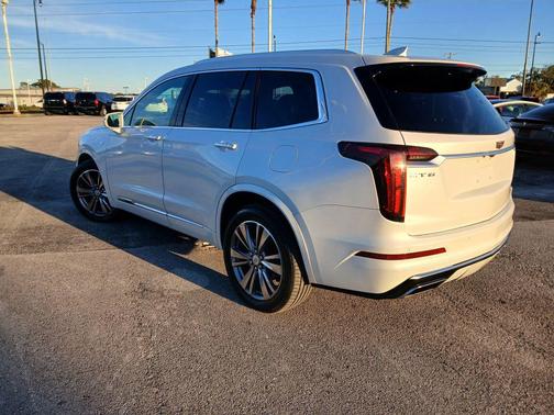 2020 Cadillac XT6 Premium Luxury FWD