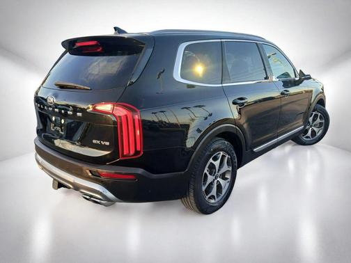 Ebony Black 2020 Kia Telluride EX