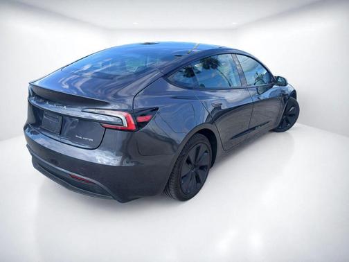 2024 Tesla Model 3 Long Range