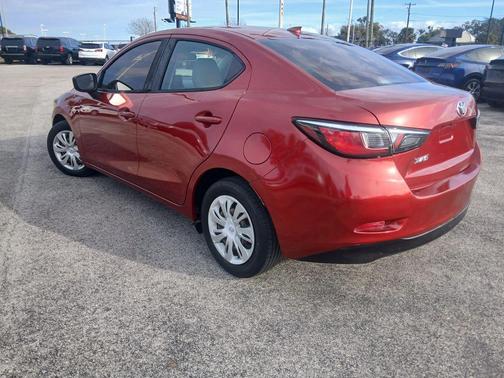 2019 Toyota Yaris Sedan L
