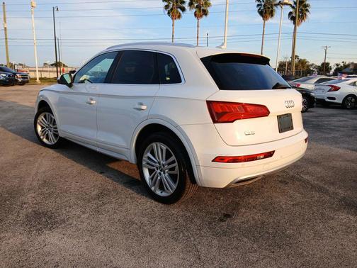 2019 Audi Q5 2.0T Premium Plus