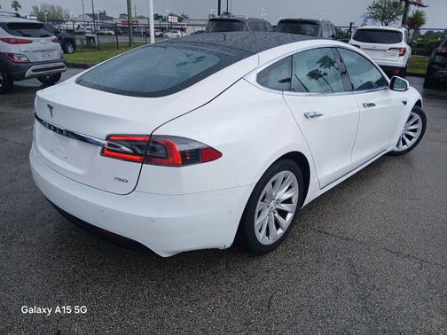 2017 Tesla Model S 75D