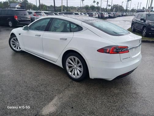 2017 Tesla Model S 75D