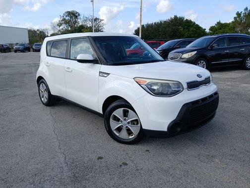 2016 Kia Soul Base