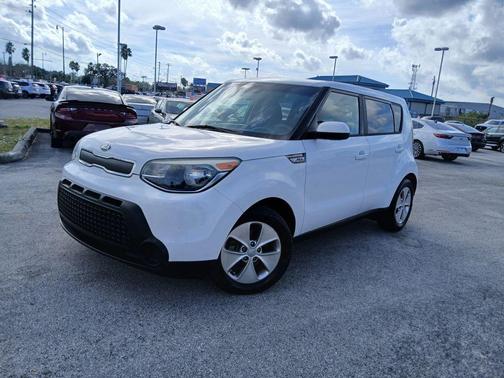 2016 Kia Soul Base