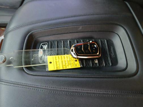 2019 Cadillac Escalade Sport