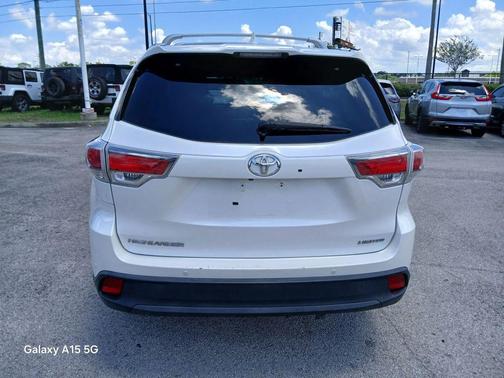 2016 Toyota Highlander Limited