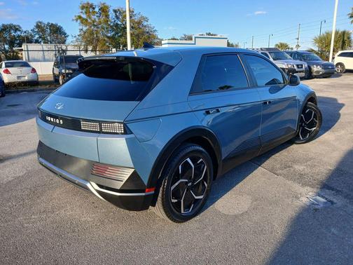 2023 Hyundai IONIQ 5 SE