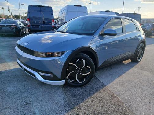 2023 Hyundai IONIQ 5 SE