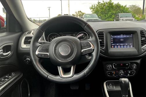 2017 Jeep New Compass Latitude
