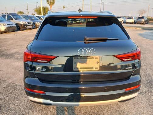2020 Audi Q3 45 Premium