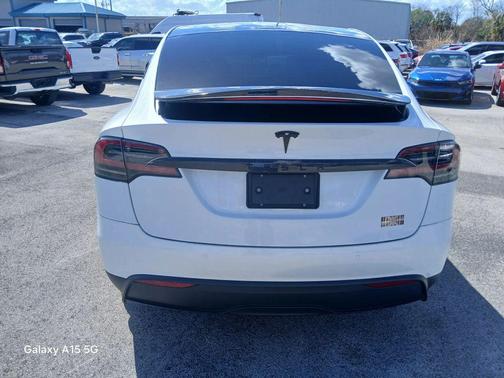 2022 Tesla Model X Plaid Tri Motor All-Wheel Drive