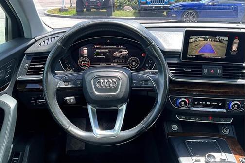 2018 Audi Q5 2.0T Premium Plus