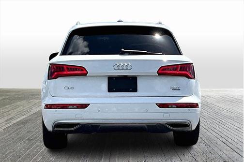 2018 Audi Q5 2.0T Premium Plus