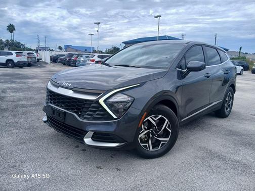 2023 Kia Sportage LX