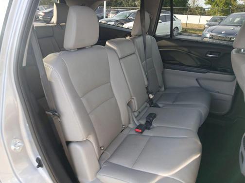 2022 Honda Pilot AWD Special Edition