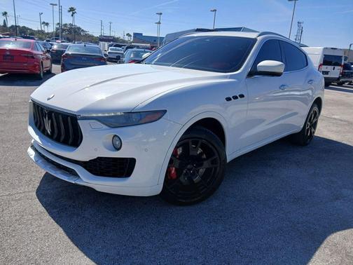 2017 Maserati Levante S