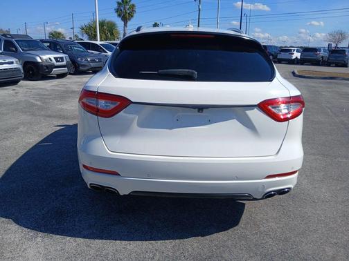 2017 Maserati Levante S