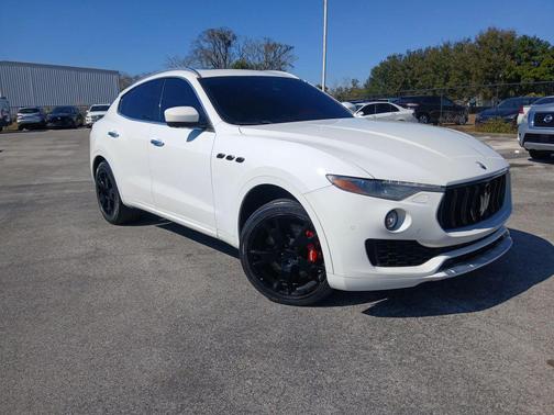 2017 Maserati Levante S