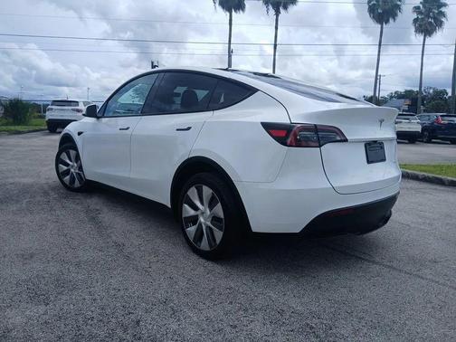 2023 Tesla Model Y Long Range Dual Motor All-Wheel Drive