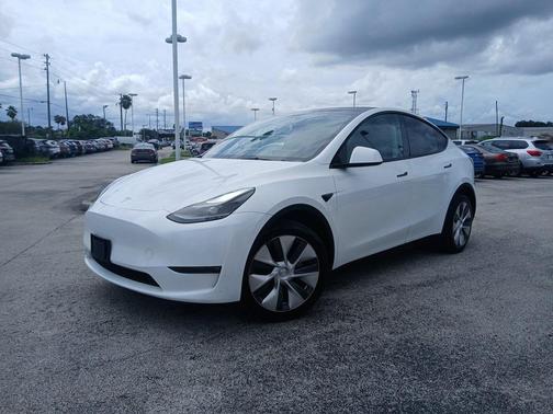 2023 Tesla Model Y Long Range Dual Motor All-Wheel Drive