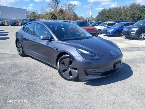 2022 Tesla Model 3 Long Range
