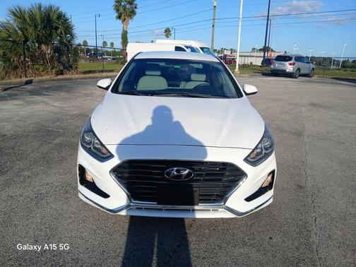 2019 Hyundai SONATA SE