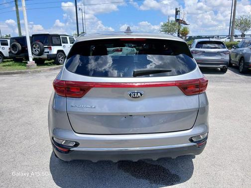 Steel Gray 2020 Kia Sportage LX