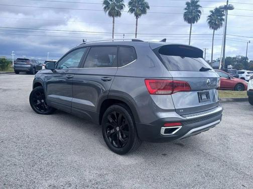 2022 Volkswagen Taos 1.5T SE