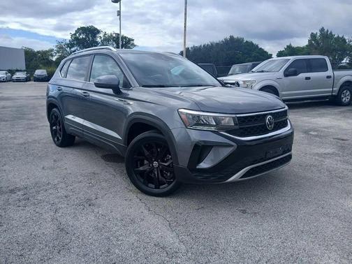 2022 Volkswagen Taos 1.5T SE