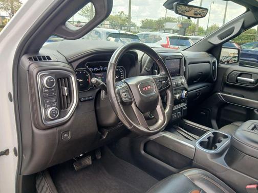 Summit White 2020 GMC Sierra 1500 AT4