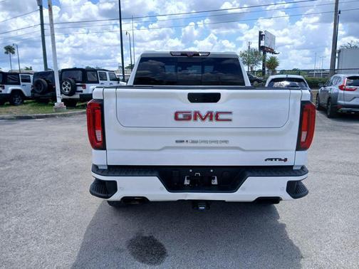 Summit White 2020 GMC Sierra 1500 AT4