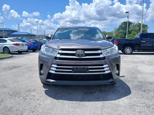 2017 Toyota Highlander XLE