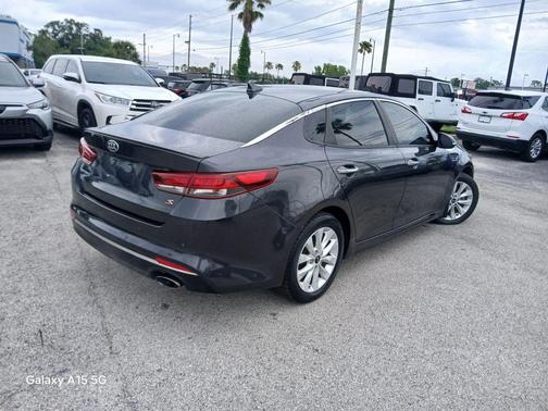 Platinum Graphite 2018 Kia Optima S