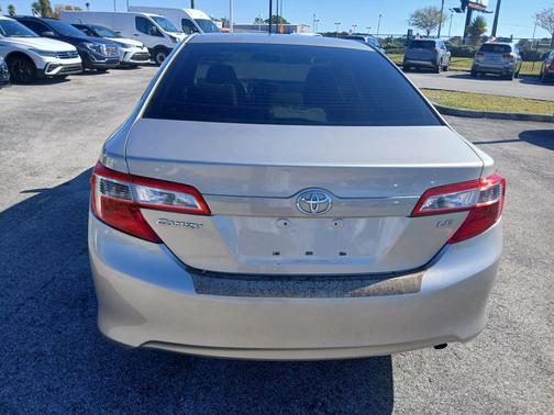 2014 Toyota Camry LE