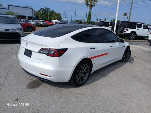 Pearl White Multi-Coat 2021 Tesla Model 3 Long Range