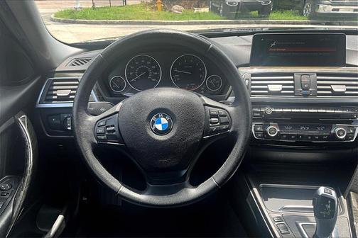 2018 BMW 320 i