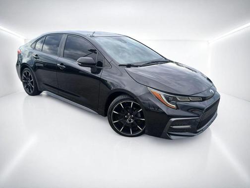 Black Sand Pearl 2020 Toyota Corolla SE
