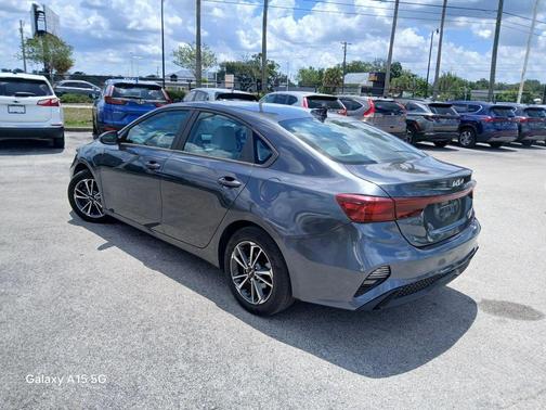 Gravity Gray 2022 Kia Forte LXS