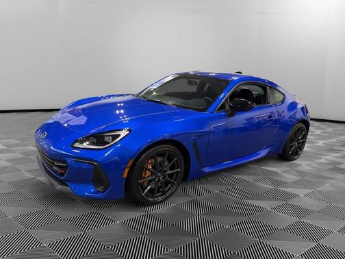 2025 Subaru BRZ tS