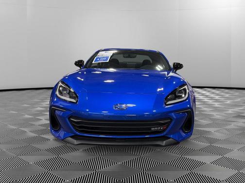 2025 Subaru BRZ tS
