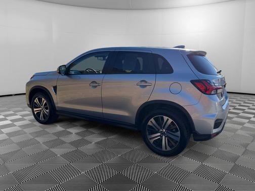 2022 Mitsubishi Outlander Sport SE