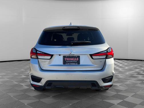 2022 Mitsubishi Outlander Sport SE